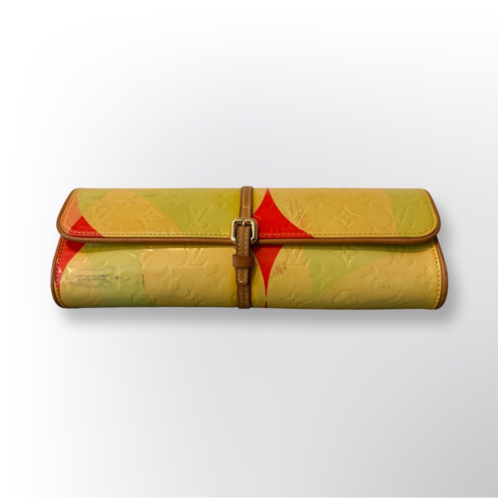 💯Louis Vuitton Rare Vintage long clutch vernis patent leather